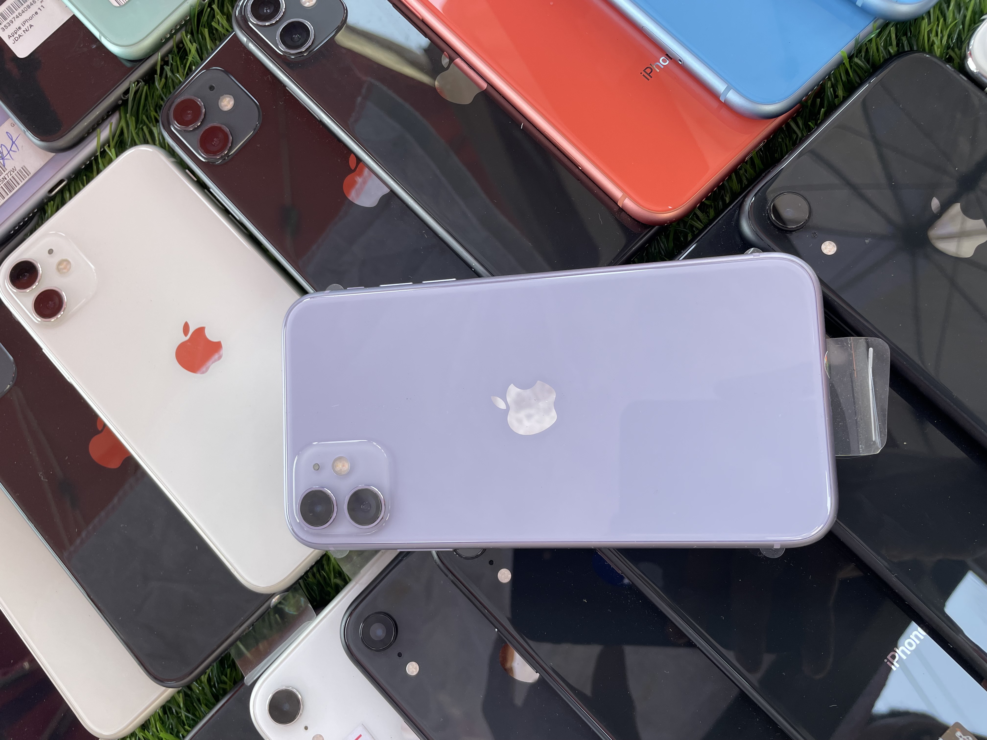 iPhone 11