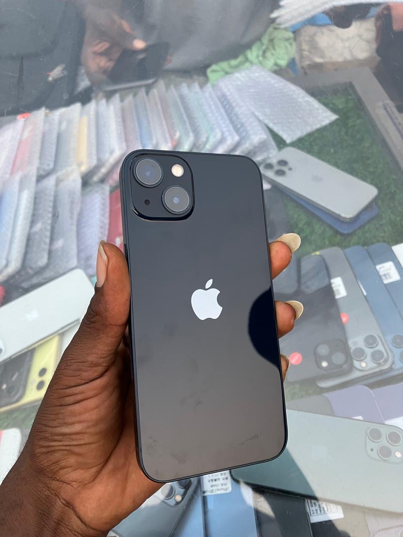 iPhone 13